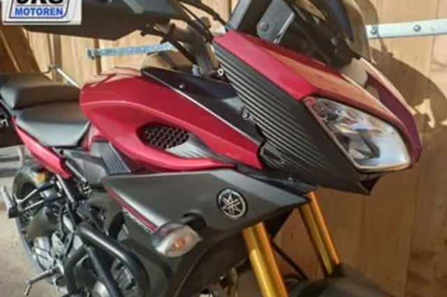 Yamaha MT-09 (2015) thumbnail 6