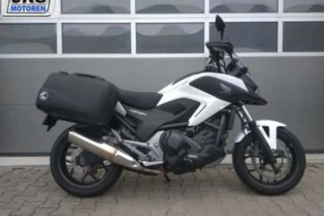Honda NC700X (2014) thumbnail 1