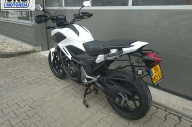 Honda NC700X (2014) thumbnail 6