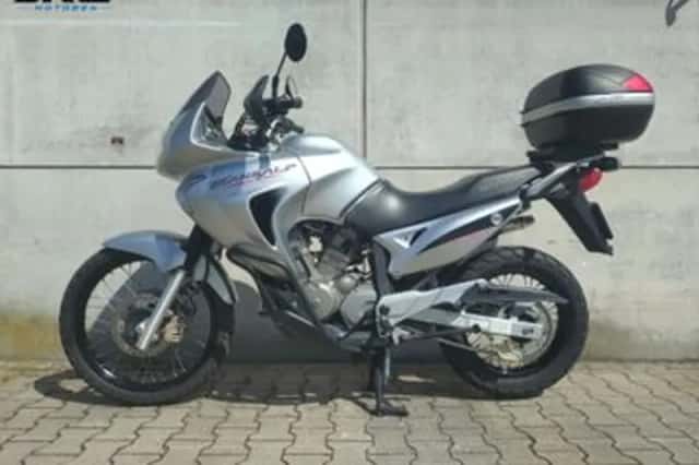 Honda XL 650V Transalp (2005) thumbnail 3