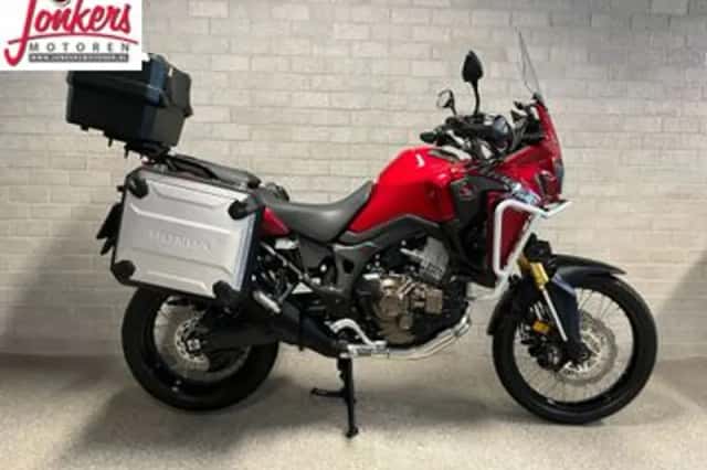 Honda CRF 1000 L AFRICA TWIN DCT (2017) thumbnail 1