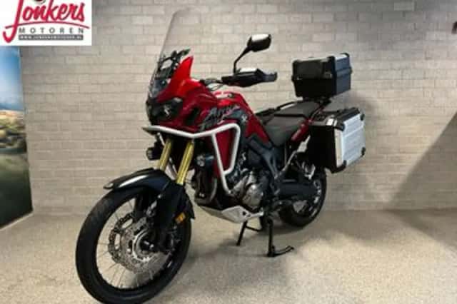 Honda CRF 1000 L AFRICA TWIN DCT (2017) thumbnail 4