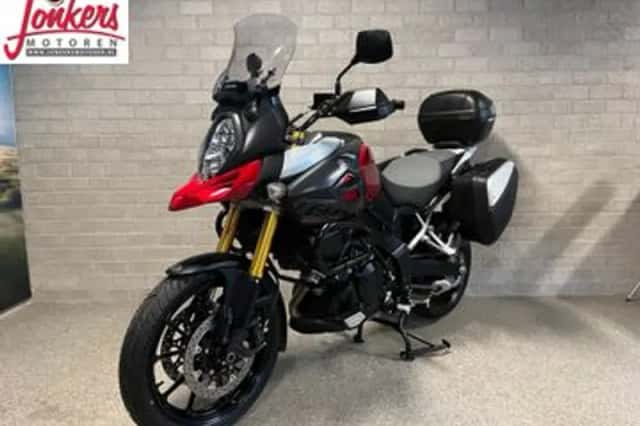 Suzuki V-Strom 1000 (2016) thumbnail 3