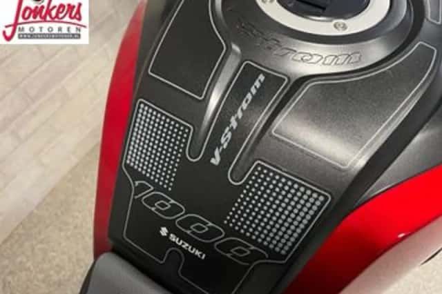 Suzuki V-Strom 1000 (2016) thumbnail 6