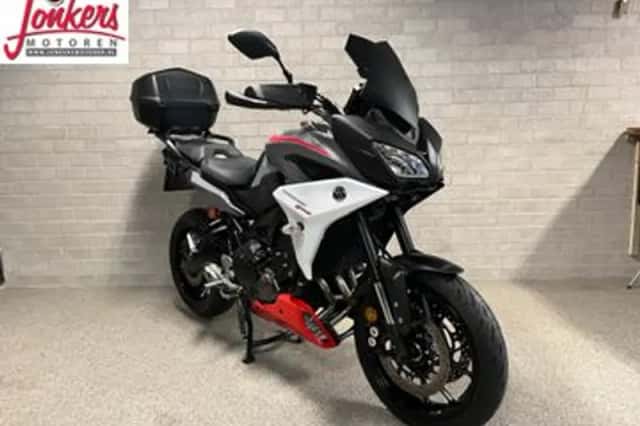 Yamaha Tracer 900 (2018) thumbnail 1
