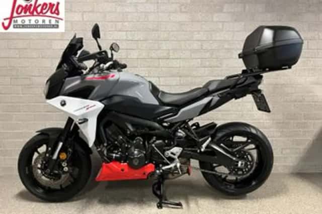 Yamaha Tracer 900 (2018) thumbnail 3
