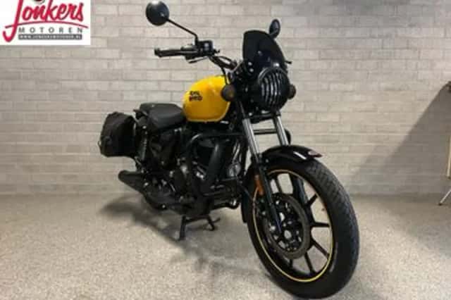 Royal Enfield Meteor 350 (2021) thumbnail 2