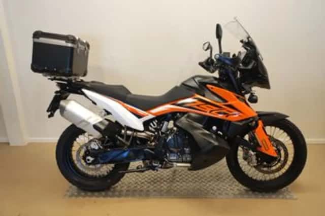 KTM 790 Adventure (2019) thumbnail 1