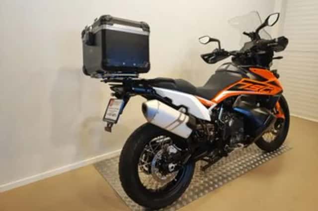 KTM 790 Adventure (2019) thumbnail 5