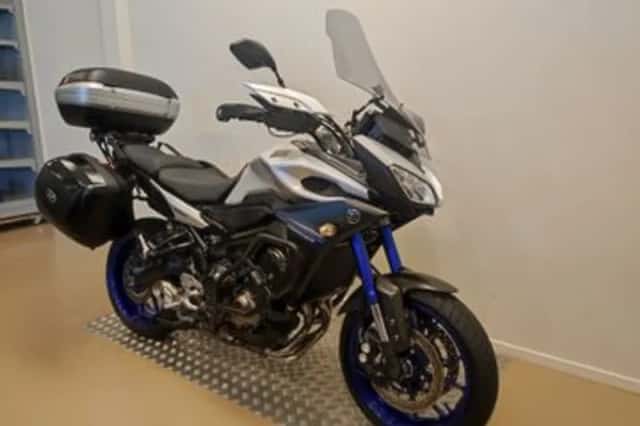 Yamaha Tracer 900 (2015) thumbnail 2