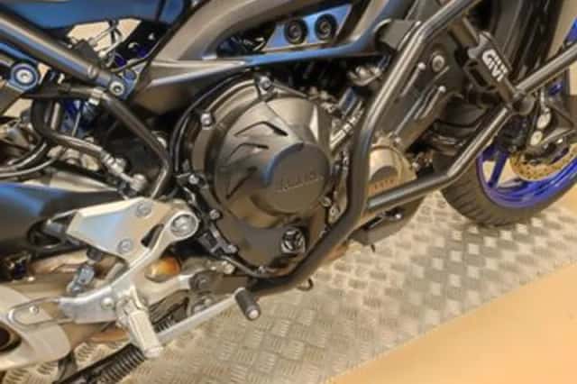 Yamaha Tracer 900 (2015) thumbnail 4