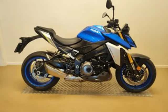 Suzuki GSX-S1000 (2021) thumbnail 1