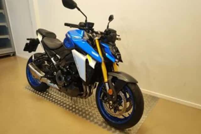Suzuki GSX-S1000 (2021) thumbnail 2