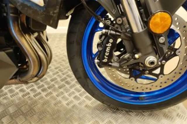 Suzuki GSX-S1000 (2021) thumbnail 3