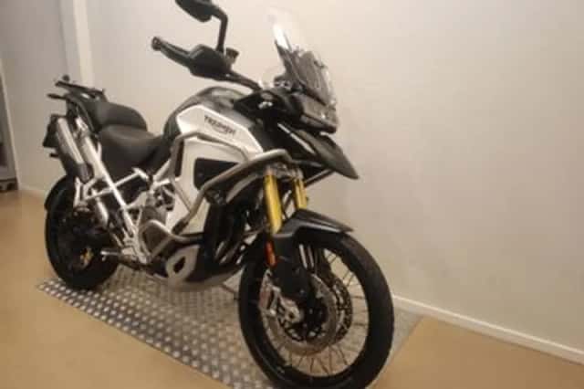Triumph Tiger 1200 Rally Explorer (2022) thumbnail 2