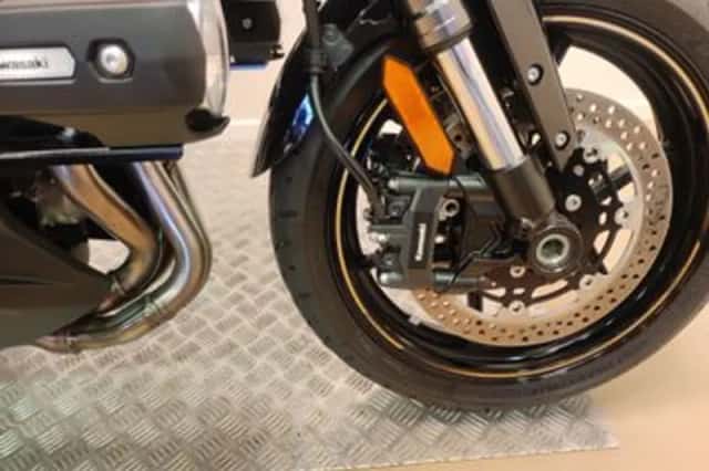 Kawasaki Versys 1100 SE Grand Tourer (2025) thumbnail 3