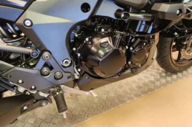 Kawasaki Versys 1100 SE Grand Tourer (2025) thumbnail 4