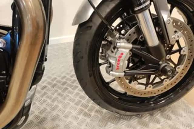 Triumph Speed Twin 1200 (2023) thumbnail 3