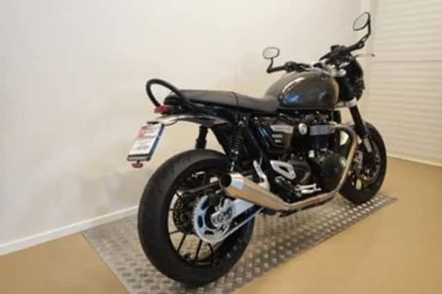 Triumph Speed Twin 1200 (2023) thumbnail 5
