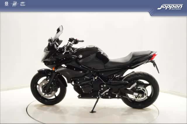 Yamaha XJ6 (0) thumbnail 6