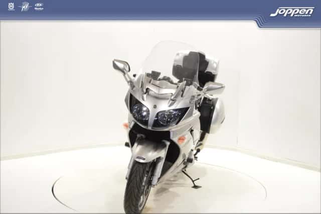 Yamaha FJR1300 (0) thumbnail 4