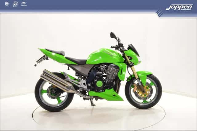 Kawasaki Z1000 (0) thumbnail 1