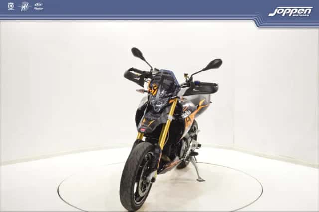 Aprilia Dorsoduro 1200 (0) thumbnail 4