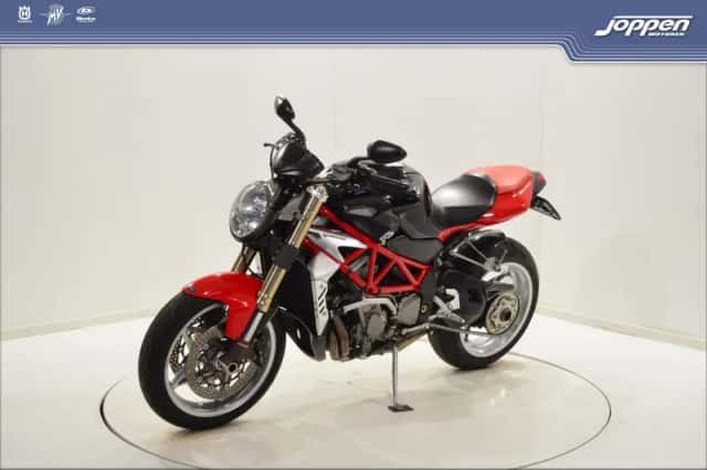 MV Agusta Brutale 910 (0) thumbnail 5