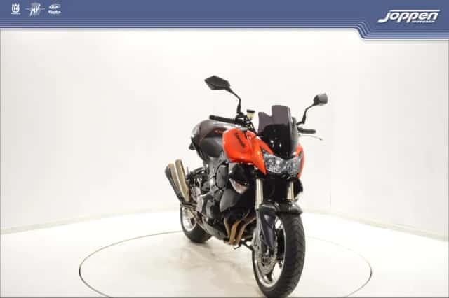 Kawasaki Z1000 (0) thumbnail 3