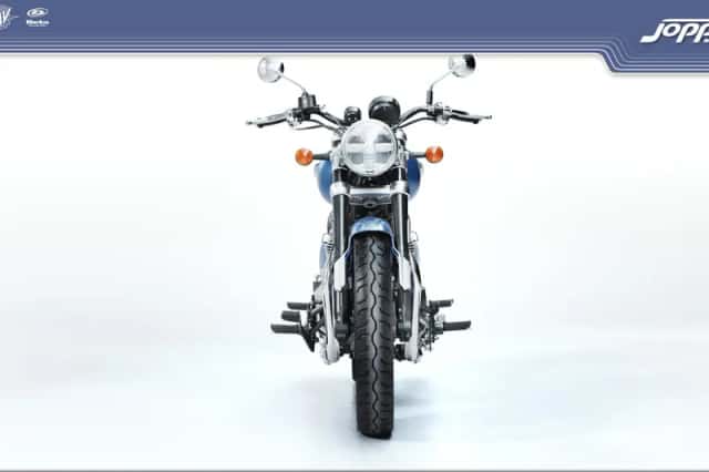 Royal Enfield Super Meteor 650 (2026) thumbnail 3