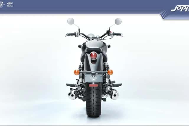 Royal Enfield Super Meteor 650 (2026) thumbnail 4