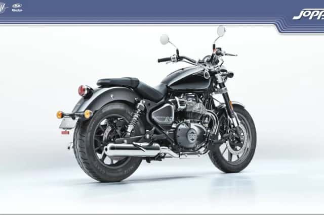 Royal Enfield Super Meteor 650 (2026) thumbnail 5
