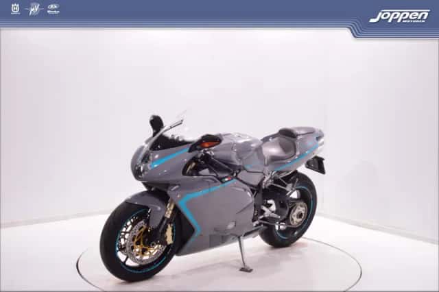 MV Agusta F4 (0) thumbnail 5