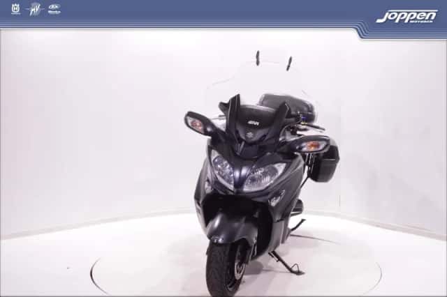 Suzuki AN 650 Burgman (0) thumbnail 4