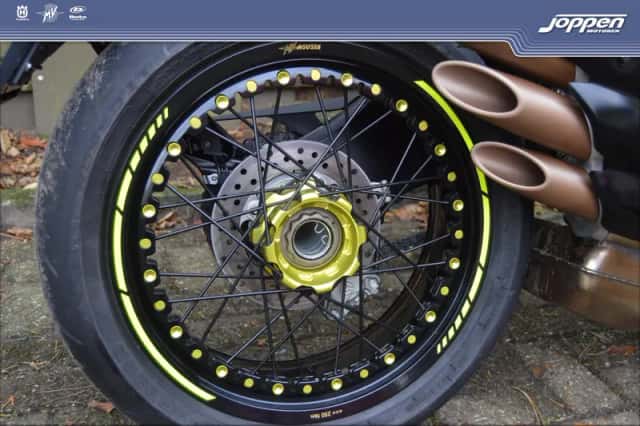 MV Agusta Dragster 800 RR (0) thumbnail 3