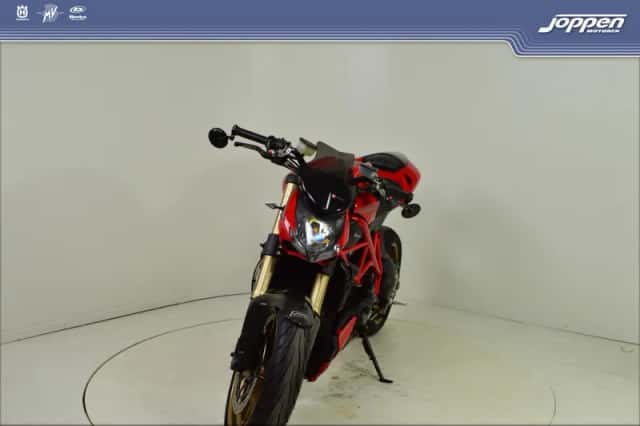 Ducati Streetfighter 848 (0) thumbnail 4