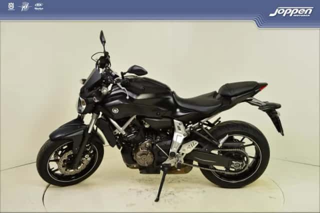 Yamaha MT-07 (0) thumbnail 6