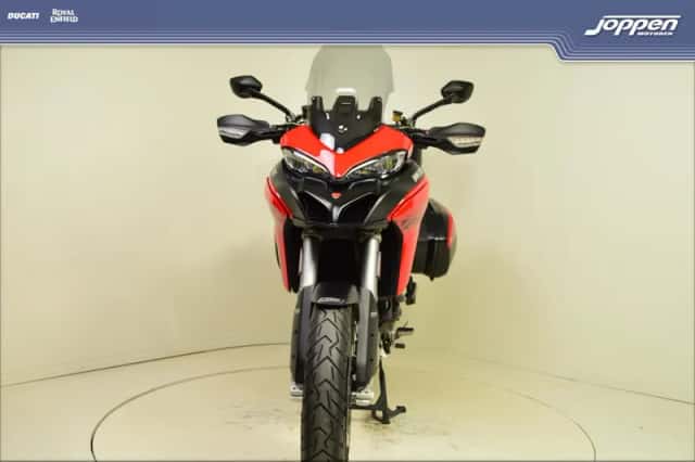 Ducati Multistrada V2 S (2023) thumbnail 3