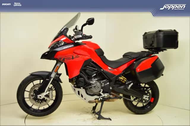 Ducati Multistrada V2 S (2023) thumbnail 5