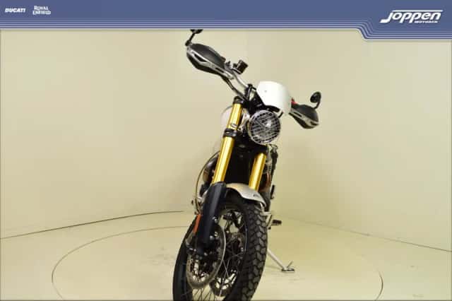 Triumph Scrambler 1200 XE (0) thumbnail 4