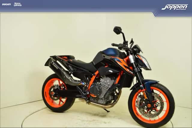 KTM 890 Duke (2026) thumbnail 2