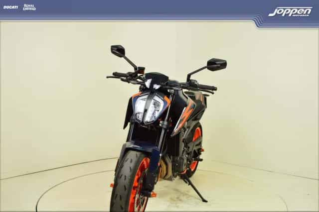 KTM 890 Duke (2026) thumbnail 4