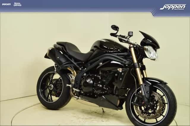 Triumph Speed Triple 1050 (0) thumbnail 2