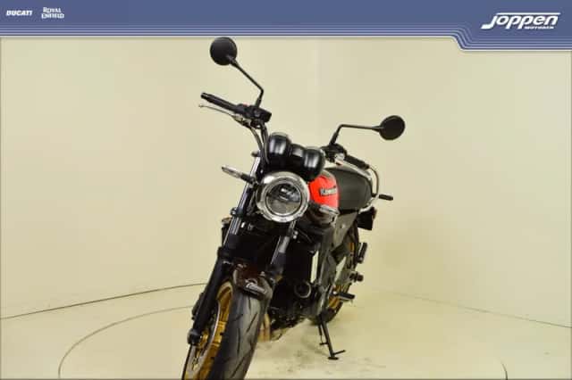 Kawasaki Z 650 RS (0) thumbnail 4