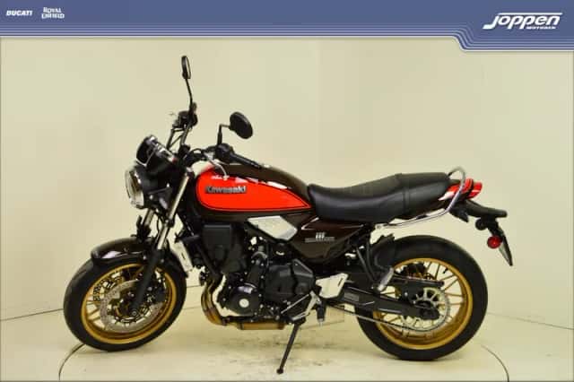 Kawasaki Z 650 RS (0) thumbnail 6
