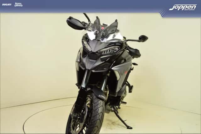 Ducati Multistrada V4S (2026) thumbnail 4