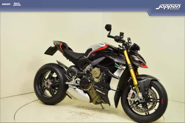 Ducati Streetfighter V4 SP (2023) thumbnail 2