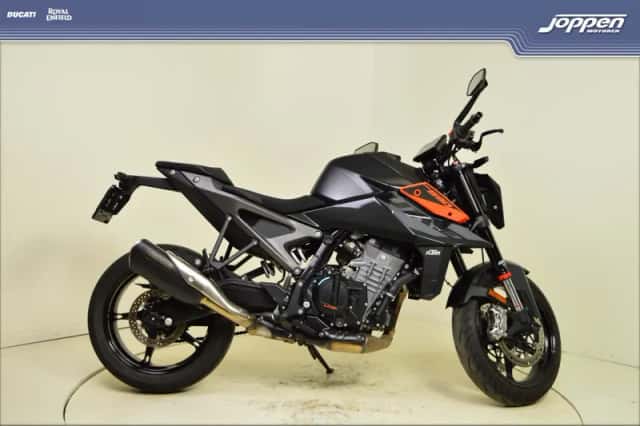 KTM 990 Duke (2026) thumbnail 1
