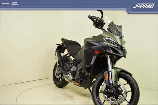 Ducati Multistrada V2 S (2025) thumbnail 3