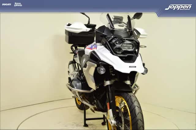 BMW R 1250 GS (0) thumbnail 3